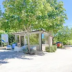 Elizabeta Hotel