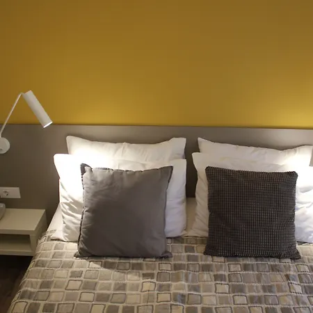 Elizabeta 4* Банджоле