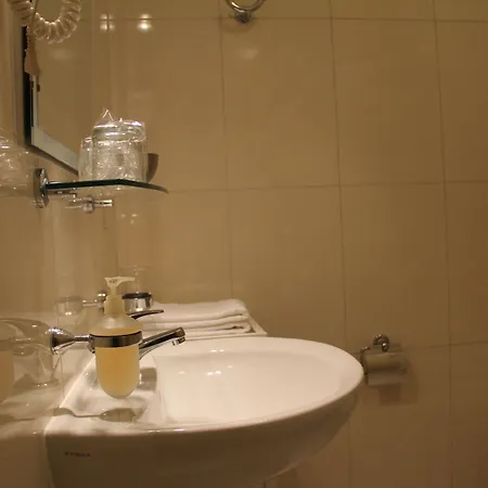 Elizabeta Отель Банджоле